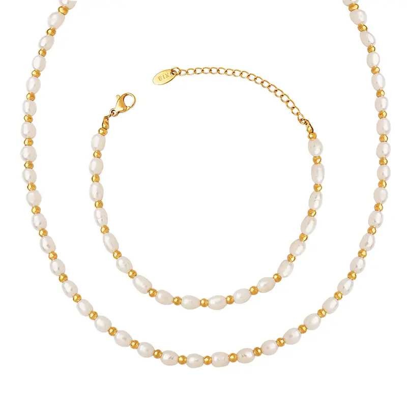 18K Gold-Plated Women's Necklace with Turquoise & Geometric Beads