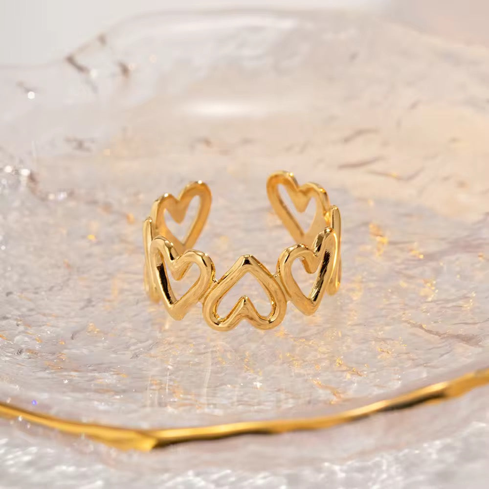 Eternal Sparkle Heart Ring - 18K Gold Plated | Waterproof
