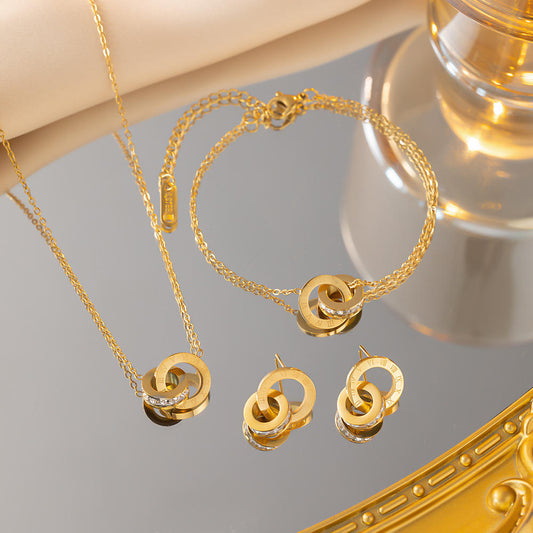 Roman Diamond Jewelry Set – 18K Gold