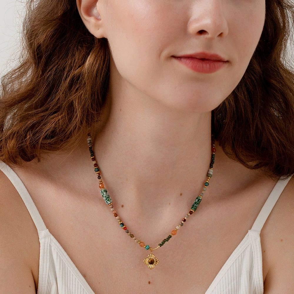 Mystiquè Tiger Eye Beaded Pendant Necklace – Gold Plated Stainless Steel