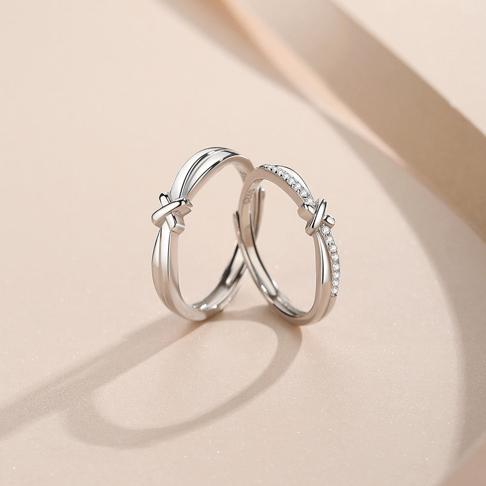 Adjustable Silver Couple Rings - Elegant & Simple Design for Men & Women