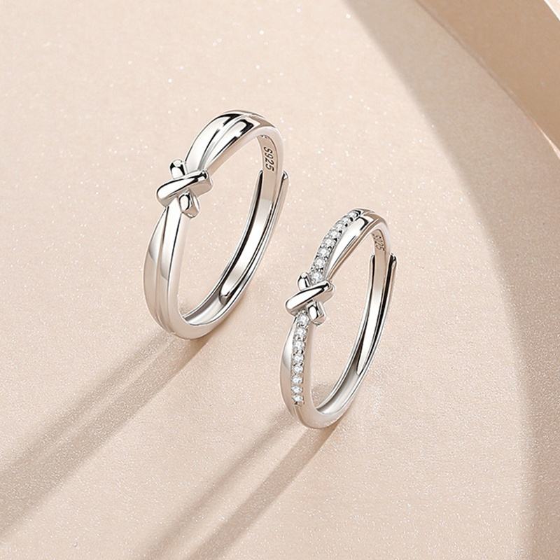 Adjustable Silver Couple Rings - Elegant & Simple Design for Men & Women
