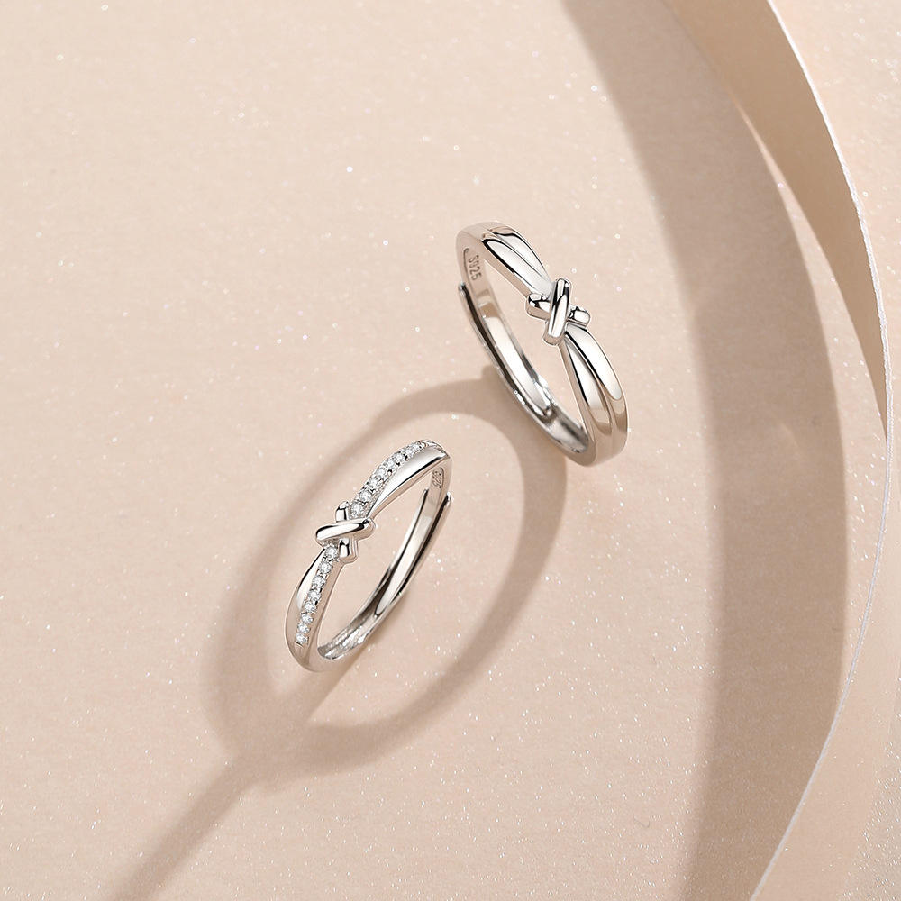 Adjustable Silver Couple Rings - Elegant & Simple Design for Men & Women